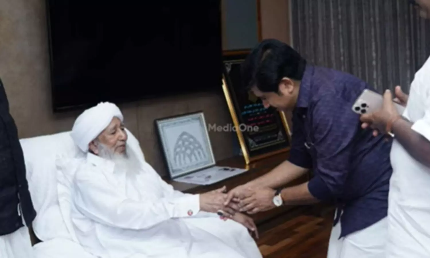Kanthapuram AP Abubaker Musliyar, Aryadan Shoukath