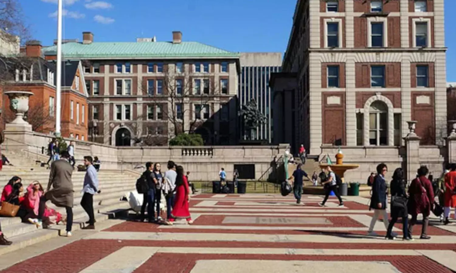 യു.എസ് വിസ നിയമം കടുപ്പിക്കുന്നു; ഇക്കാര്യങ്ങൾ അന്താരാഷ്ട്ര വിദ്യാർഥികളുടെ നാടുകടത്തലിലേക്ക് നയിച്ചേക്കാം...