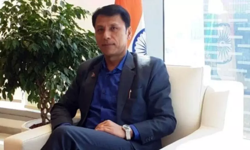 മണിപ്പൂരിൽ 44 എം.എൽ.എമാർ സർക്കാറുണ്ടാക്കാൻ തയാറെന്ന് ബി.ജെ.പി നേതാവ്; ഒ​മ്പ​ത് എം.​എ​ൽ.​എ​മാ​ർ​ക്കൊ​പ്പം ഗ​വ​ർ​ണ​റെ ക​ണ്ടു