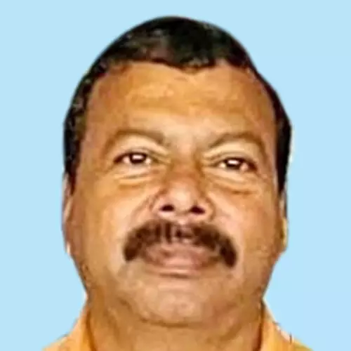 ചാ​ക്കോ​ച്ച​ൻ