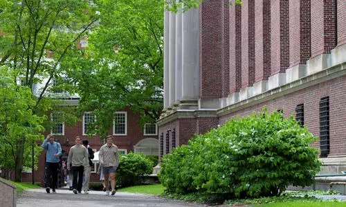 വിദേശ വിദ്യാർഥികൾക്കുള്ള വിസ ഇന്റർവ്യുകൾ താൽക്കാലികമായി നിർത്തി യു.എസ്; സമൂഹമാധ്യമ പരിശോധനക്കെന്ന് റിപ്പോർട്ട്