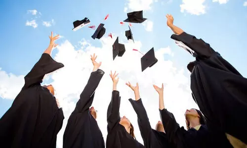 പ്ലസ് ടുവിനു ശേഷം എന്ത്; മികച്ച കരിയറിന്   കോമേഴ്സും ഹ്യുമാനിറ്റീസും