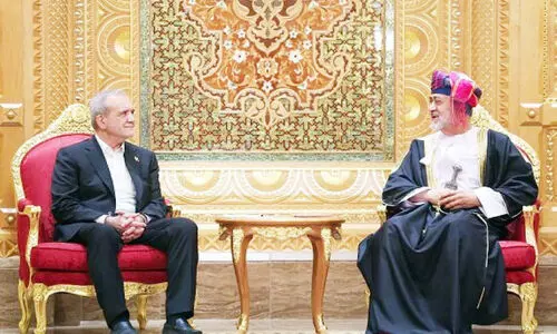 ഇ​റാ​ൻ പ്ര​സി​ഡ​ന്റി​ന് ഉ​ജ്ജ്വ​ല വ​ര​വേ​ൽ​പ്