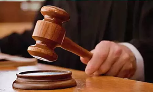 പ്രായപൂർത്തിയാകാത്ത പെൺകുട്ടികളെ പീഡിപ്പിച്ച 74കാരന് 20 വർഷം തടവ്