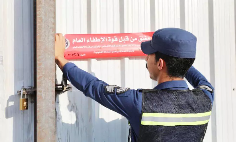 അ​ഗ്നി​സു​ര​ക്ഷ പ്ര​തി​രോ​ധം: ക​ർ​ശ​ന പ​രി​ശോ​ധ​ന തു​ട​രു​ന്നു