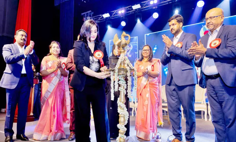 നൈ​റ്റി​ങ് ഗേൾസ് ഓ​ഫ് കു​വൈ​ത്ത് നേ​ഴ്സ​സ് ഡേ ​ആ​ഘോ​ഷം