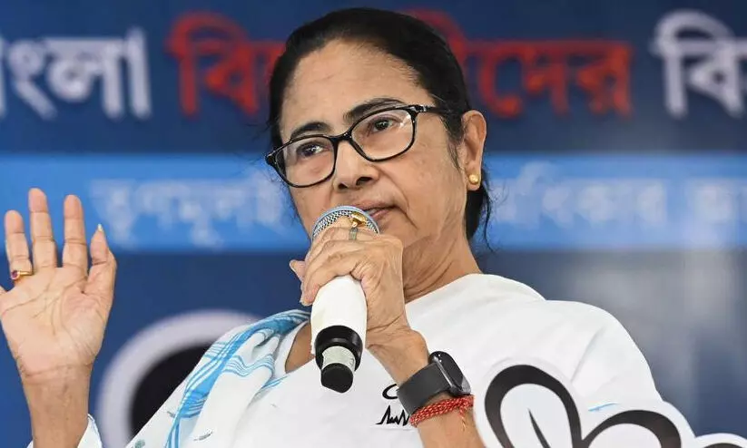 മമത ബാനർജിയെ നിർമമതയെന്ന് ആക്ഷേപിച്ച് പ്രധാനമന്ത്രി മോദി മമത ബാനർജിയെ നിർമമതയെന്ന് ആക്ഷേപിച്ച് പ്രധാനമന്ത്രി മോദി