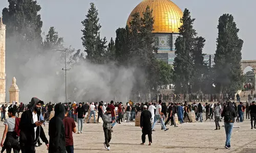 അ​ൽ അ​ഖ്​​സ​യി​ലെ അ​തി​ക്ര​മം: ഇ​സ്രാ​യേ​ൽ അം​ബാ​സ​ഡ​റെ വി​ളി​ച്ചു​വ​രു​ത്തി അ​പ​ല​പി​ച്ചു