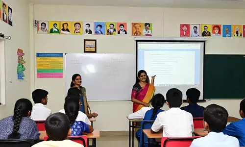 10 വർഷത്തിനിടെ സ്കൂളുകളിൽ കുറഞ്ഞത് 13,000 അധ്യാപകർ; എയ്ഡഡ് സ്കൂളുകളിൽ മാത്രം കുറഞ്ഞത് 10,663 അധ്യാപകർ