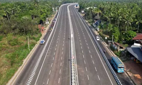 ദേ​ശീ​യ​പാ​ത: പ​ണി പൂ​ർ​ത്തി​യാ​യി മാ​സ​ത്തി​നു​ള്ളി​ൽ ക​മ്പി പു​റ​ത്ത്