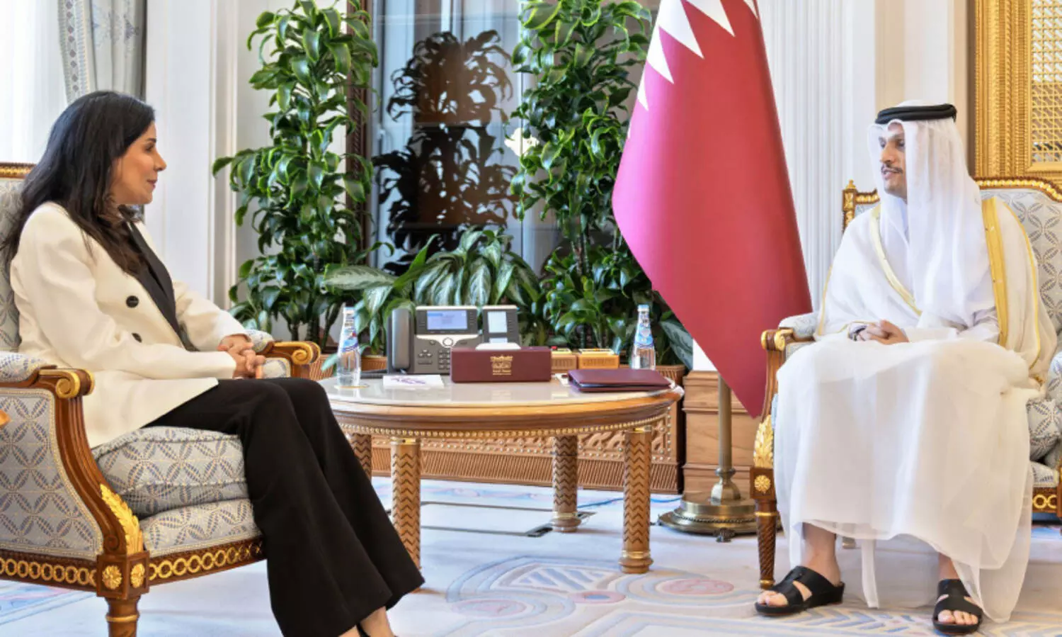 Public Works Minister meets with Qatar Prime Minister