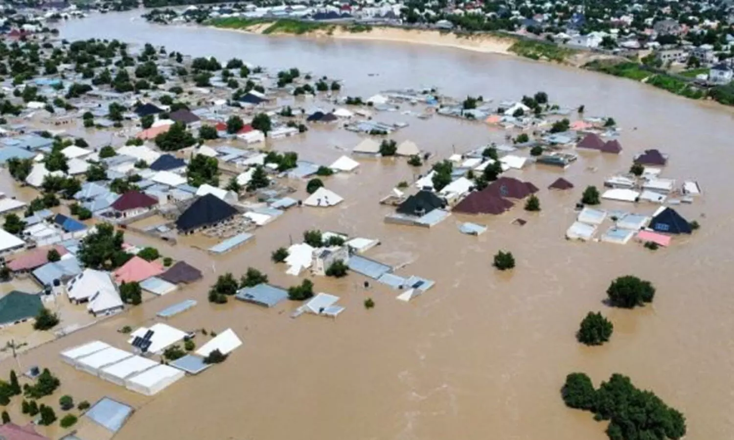 നൈജീരിയയിൽ പ്രളയത്തിൽ മാർക്കറ്റ് മുങ്ങി; 88 മരണം