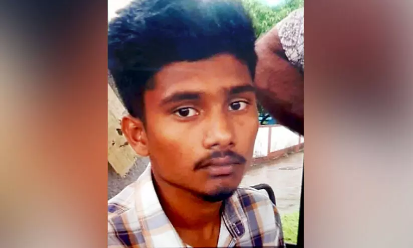 അഞ്ചുകിലോ കഞ്ചാവുമായി ഒഡിഷ സ്വദേശി അറസ്റ്റിൽ അഞ്ചുകിലോ കഞ്ചാവുമായി ഒഡിഷ സ്വദേശി അറസ്റ്റിൽ