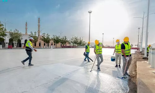 പു​ണ്യ​സ്ഥ​ല​ങ്ങ​ളി​ലെ ത​റ​യും റോ​ഡു​ക​ളും ‘കൂ​ളാ’​ക്കി