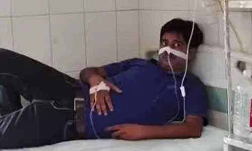 നഗരസഭയിലെ അഴിമതിയെ കുറിച്ച് വാർത്ത നൽകിയതിന് പിന്നാലെ അധികൃതരിൽ നിന്ന് നിരന്തര ഭീഷണി; യു.പിയിൽ മാധ്യമപ്രവർത്തകരായ ദമ്പതികൾ ആത്മഹത്യക്ക് ശ്രമിച്ചു