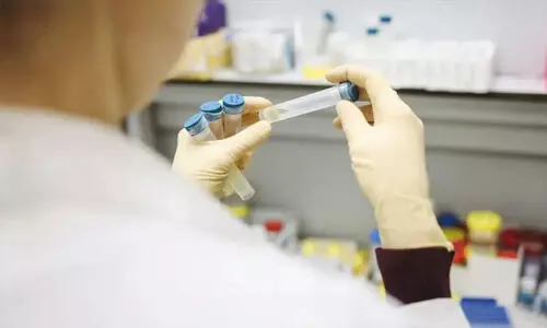 ‘കിടക്ക ഒഴിവി​ല്ലെങ്കിൽ ആ സ്ത്രീയെ കൊന്നേക്കൂ, ഇത്തരക്കാരെ കൈകാര്യം ചെയ്ത് പരിചയമില്ലേ?’ -കോവിഡ് രോഗിയെ കൊല്ലാൻ ഡോക്ടർ പറഞ്ഞത് പുറത്തറിഞ്ഞത് ഫോൺ ലൗഡ് സ്പീക്കറിൽ ആയതിനാൽ