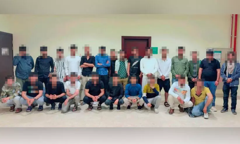 ദുബൈയിൽ 41 അംഗ ഭിക്ഷാടക സംഘം പിടിയിൽ ദുബൈയിൽ 41 അംഗ ഭിക്ഷാടക സംഘം പിടിയിൽ