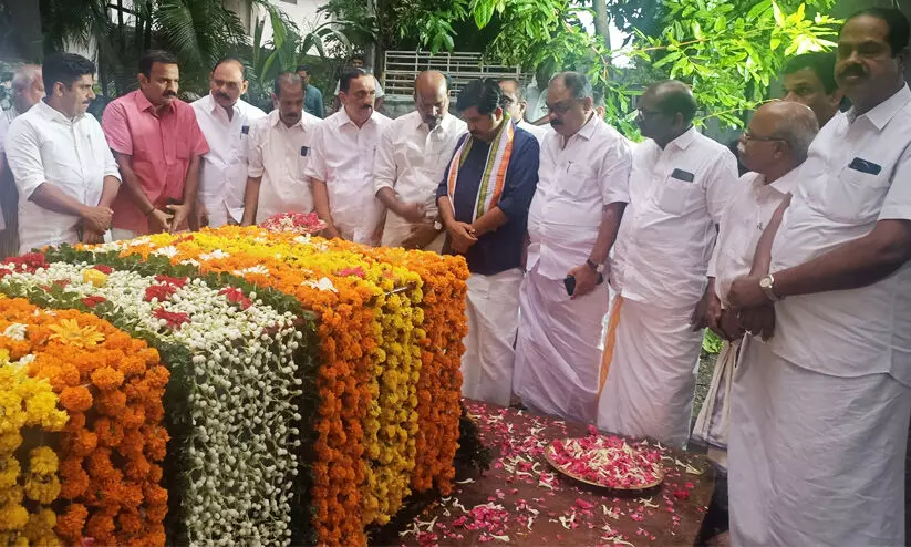 Aryadan Shoukath, K Karunakaran