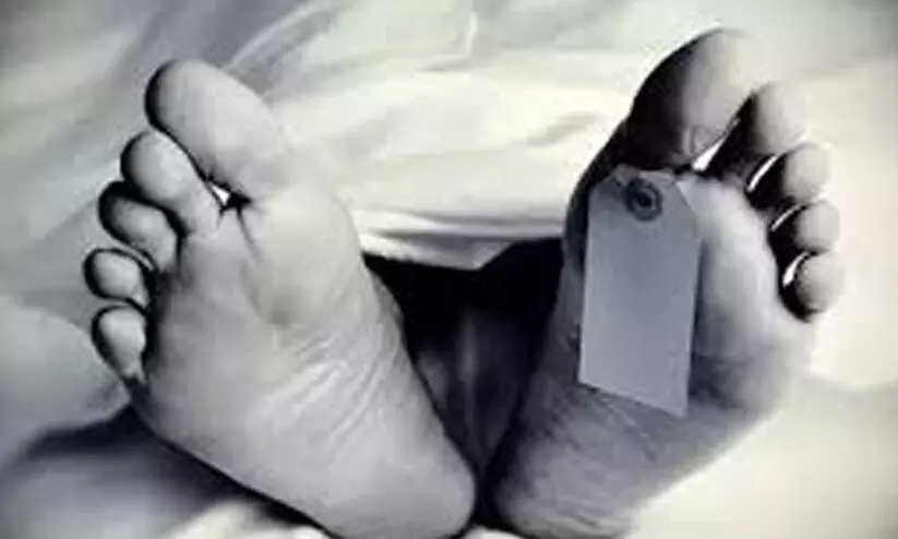 വിവിധ വാഹനാപകടങ്ങളിൽ നാ​ലു മ​ര​ണം