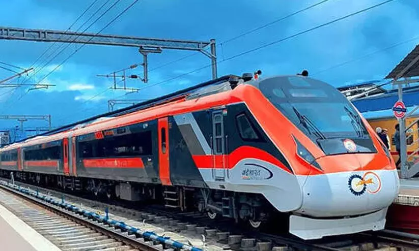 വന്ദേഭാരതിൽ നോൺ-വെജ് പ്രാതൽ ഭക്ഷണത്തിന് വിലക്ക്; പ്രതിഷേധവുമായി യാത്രക്കാർ