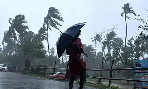 കനത്ത മഴയ്ക്ക് കാരണം മേഘരേഖയും കൂമ്പാര മേഘങ്ങളും