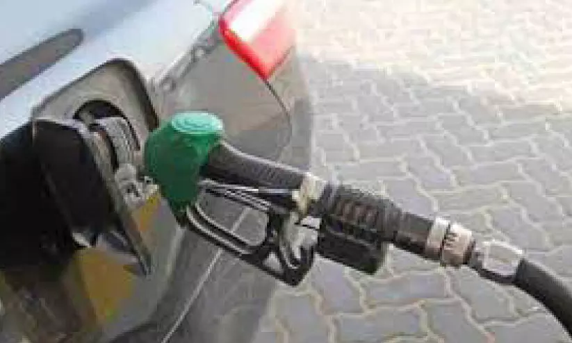 മാ​റ്റ​മി​ല്ലാ​തെ ജൂ​ണി​ലെ പെ​ട്രോ​ൾ നി​ര​ക്ക്;​ ഡീ​സ​ലി​ന് 7 ഫി​ൽ​സ്​ കു​റ​ഞ്ഞു