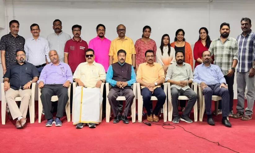 കൊല്ലം ജില്ല പ്രവാസി സമാജം കുവൈത്ത് വാർഷിക യോഗവും തെരഞ്ഞെടുപ്പും കൊല്ലം ജില്ല പ്രവാസി സമാജം കുവൈത്ത് വാർഷിക യോഗവും തെരഞ്ഞെടുപ്പും