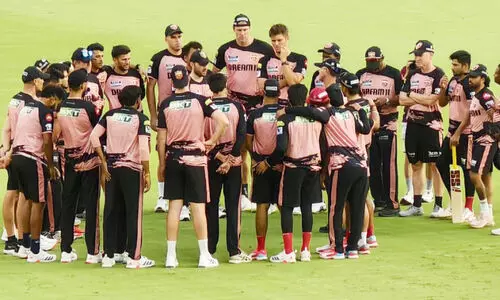 ഫൈ​ന​ൽ അ​ല​ർ​ട്ട്; ഐ.​പി.​എ​ൽ ര​ണ്ടാം ക്വാ​ളി​ഫ​യ​റി​ൽ ഇ​ന്ന് പ​ഞ്ചാ​ബ് കിങ്സും മും​ബൈ ഇ​ന്ത്യ​ൻ​സും