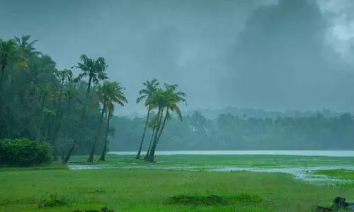 മഴ രേഖ മാറുന്ന മൺസൂണും കേരളവും