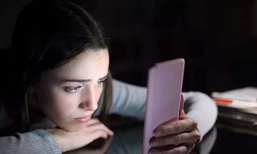 മാനസികാരോഗ്യത്തിന് വിഡിയോകളെ ആശ്രയിക്കാൻ വരട്ടെ;  പകുതിയിലേറെയിലും തെറ്റായ വിവരങ്ങളെന്ന് പഠനം