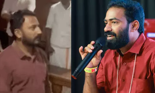‘പകൽ വെല്ലുവിളി പരിഹാസം.. രാത്രി വേഷം മാറൽ കാല് പിടുത്തം’; രാഹുലിനെ പരിഹസിച്ച് വി.കെ സനോജ് ‘പകൽ വെല്ലുവിളി പരിഹാസം.. രാത്രി വേഷം മാറൽ കാല് പിടുത്തം’; രാഹുലിനെ പരിഹസിച്ച് വി.കെ സനോജ്