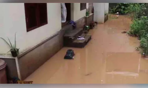 ദേ​ശീ​യ​പാ​ത നി​ർ​മാ​ണ​ത്തി​ലെ അ​നാ​സ്ഥ​; ദുരിതത്തിൽ കോ​ട്ട​പ്പു​റ​ത്തെ കു​ടും​ബ​ങ്ങ​ൾ