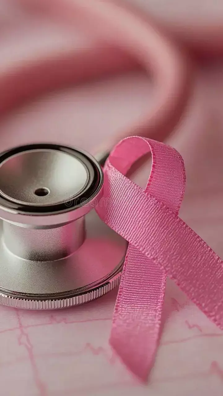 സ്ത്രീകളിലെ അർബുദം; ഈ ലക്ഷണങ്ങളെ തള്ളിക്കളയരുത്