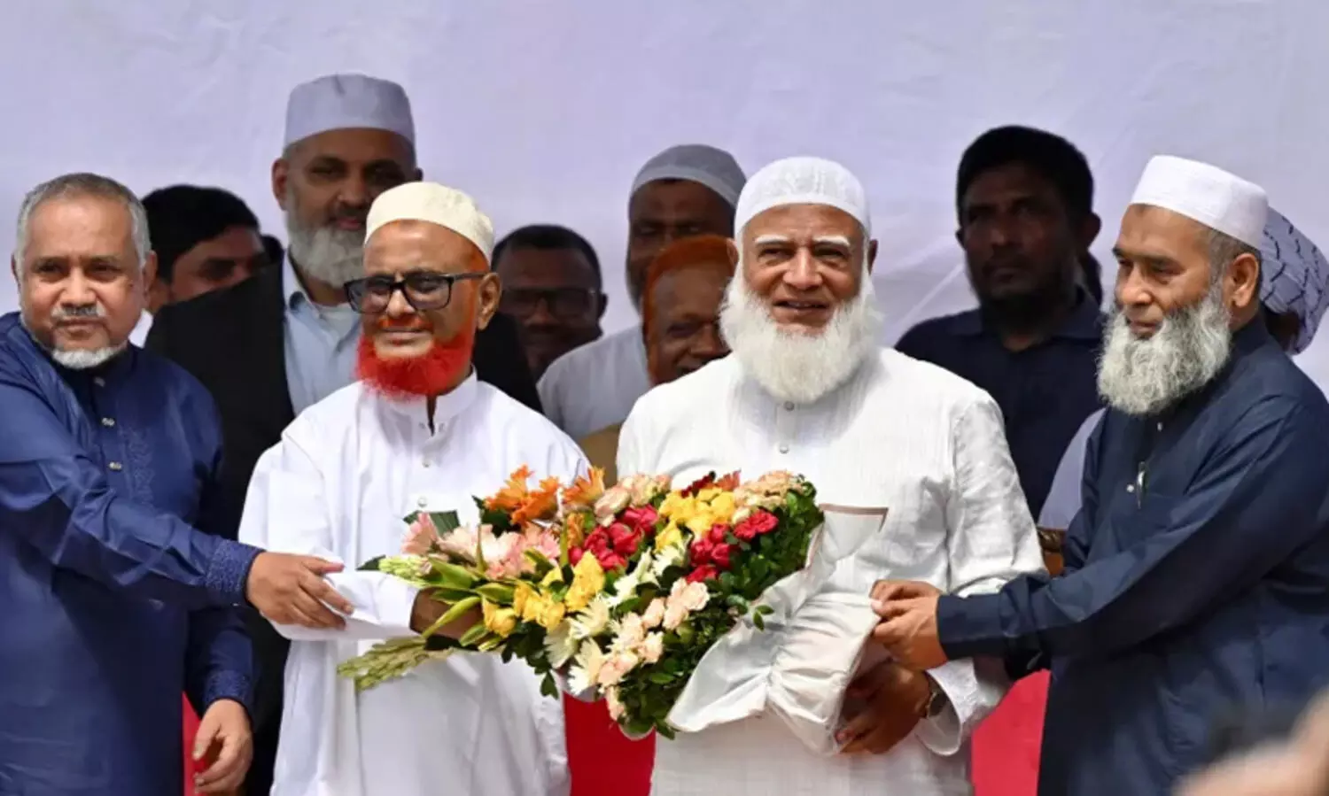 ജമാഅത്തെ ഇസ്‍ലാമി വിലക്ക് പിൻവലിച്ച് ബംഗ്ലാദേശ് സുപ്രീംകോടതി; അടുത്ത തെരഞ്ഞെടുപ്പിൽ മത്സരിക്കാം