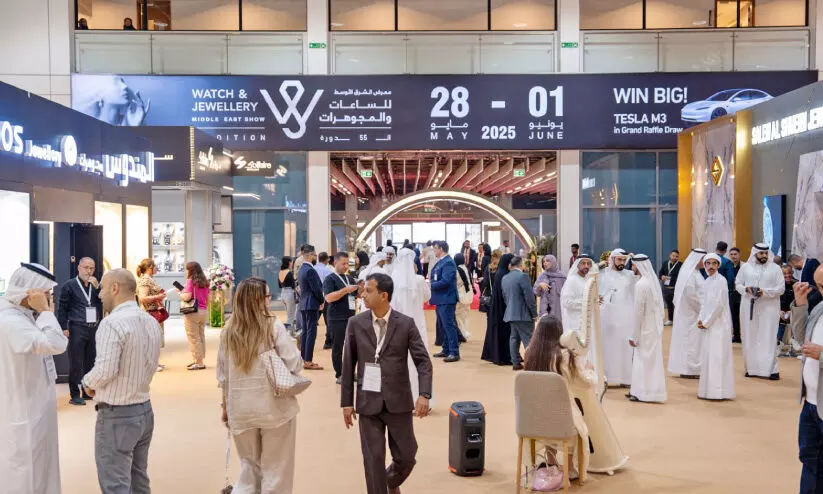 അ​തി​ശ​യം നി​റ​ച്ച്​ ‘വാ​ച്ച് ആ​ൻ​ഡ്​ ജ്വ​ല്ല​റി ഷോ’​ക്ക്​ സ​മാ​പ​നം