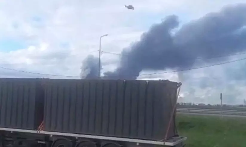 തടിക്കൂടുകളിൽ ഒളിഞ്ഞിരുന്ന ഡ്രോണുകൾ പറന്നുയർന്നു; റഷ്യൻ വ്യോമതാവളങ്ങൾക്ക് കനത്ത പ്രഹരമേൽപിച്ച് യുക്രേനിയൻ ചാരന്മാർ