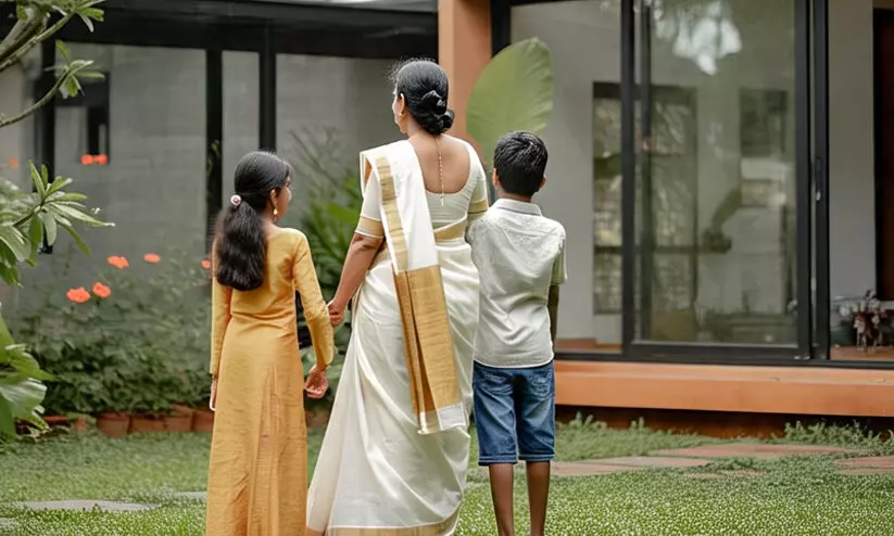 ഭർത്താവ് മരിച്ചാലും ഭർതൃവീട്ടിൽ താമസിക്കാൻ ഭാര്യക്ക് അവകാശമുണ്ട് -ഹൈകോടതി; ‘വീടിന്റെ ഉടമസ്ഥത ആരുടെ പേരിലെന്നത് കണക്കിലെടുക്കേണ്ട’ ഭർത്താവ് മരിച്ചാലും ഭർതൃവീട്ടിൽ താമസിക്കാൻ ഭാര്യക്ക് അവകാശമുണ്ട് -ഹൈകോടതി; ‘വീടിന്റെ ഉടമസ്ഥത ആരുടെ പേരിലെന്നത് കണക്കിലെടുക്കേണ്ട’