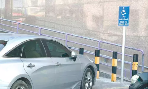 കെ​ട്ടി​ട​ങ്ങ​ളി​ൽ ഭി​ന്ന​ശേ​ഷി​ക്കാ​ർ​ക്ക് പ്ര​ത്യേ​ക പ​രി​ഗ​ണ​ന ന​ൽ​ക​ണം