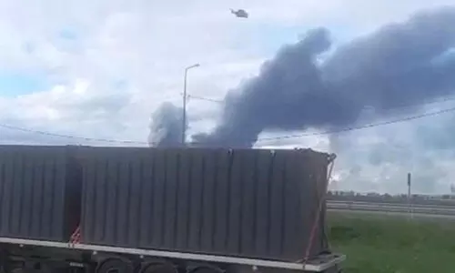 തടിക്കൂടുകളിൽ ഒളിഞ്ഞിരുന്ന ഡ്രോണുകൾ പറന്നുയർന്നു; റഷ്യൻ വ്യോമതാവളങ്ങൾക്ക് കനത്ത പ്രഹരമേൽപിച്ച് യുക്രേനിയൻ ചാരന്മാർ