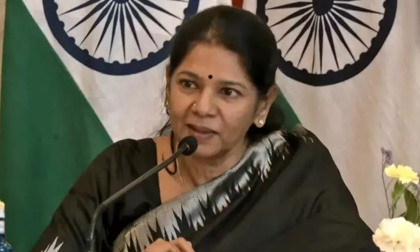 മാഡ്രിഡിലെത്തിയ ഇന്ത്യൻ സംഘത്തോടൊരു ചോദ്യം, ഇന്ത്യയുടെ രാഷ്ട്ര ഭാഷയേത്..?; ഡി.എം.കെ എം.പി കനിമൊഴിയുടെ ക്ലാസ് മറുപടി വൈറൽ