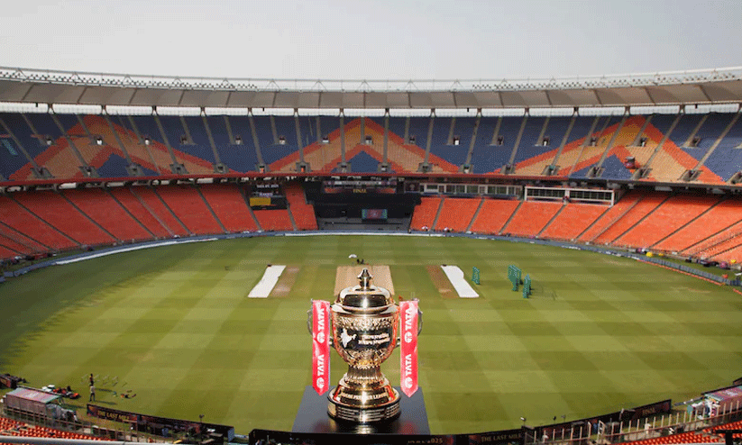 വാനം മേഘാവൃതം;  അഹ്മദാബാദിൽ മഴ‍ കളിക്കുമോ‍..?