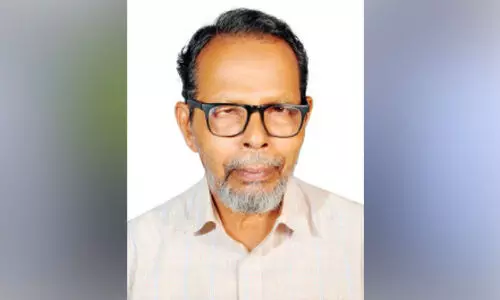 ഇസ്‌ലാഹി സെൻറർ പുരസ്കാരം ഇ.കെ.എം. പന്നൂരിന്