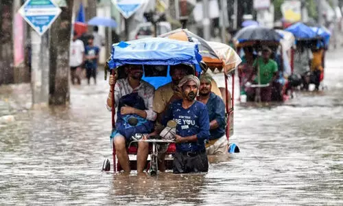 വടക്കു കിഴക്കൻ സംസ്ഥാനങ്ങളിൽ വെള്ളപ്പൊക്കവും മണ്ണിടിച്ചിലും; 36 മരണം
