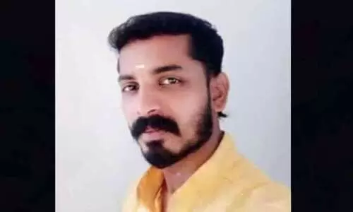 ബാറിന്റെ പാർക്കിങ് ഗ്രൗണ്ടിൽ യുവാവിനെ മരിച്ച നിലയിൽ കണ്ടെത്തി