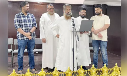 കെ.​കെ.​ഐ.​സി അ​ബ്ബാ​സി​യ മ​ദ്റ​സ അ​വാ​ർ​ഡ് വിതരണം