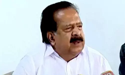 സൗരോർജ പമ്പുകൾ നൽകുന്ന പദ്ധതിയിൽ 100 കോടിയുടെ അഴിമതിയെന്ന്  ചെന്നിത്തല