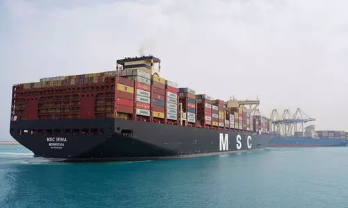 കൂറ്റൻ ക​​ണ്ടെയ്​നർ കപ്പൽ ‘ഐറീന’ വിഴിഞ്ഞം തീരത്ത്​