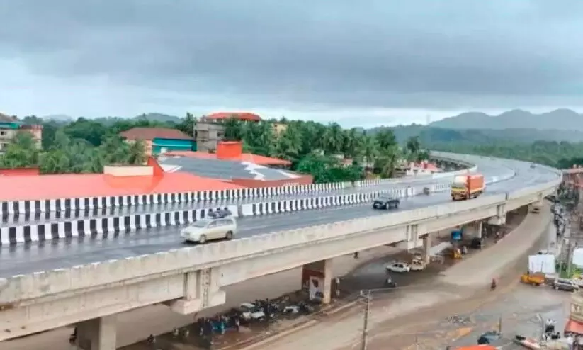 എ​ട്ടു​വ​ർ​ഷ കാ​ത്തി​രി​പ്പി​ന​വ​ധി; ക​ല്ല​ട്ക്ക മേ​ൽ​പാ​ലം തു​റ​ന്നു