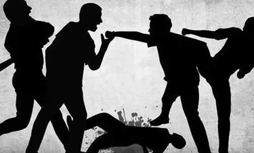 ഒമ്പതാം ക്ലാസ് വിദ്യാർഥിക്ക് പത്താം ക്ലാസ് വിദ്യാർഥികളുടെ ക്രൂര മർദനം; നാലുപേർക്ക് സസ്പെൻഷൻ