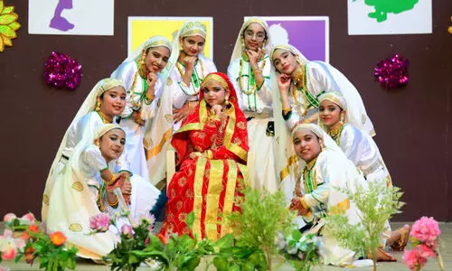 mes indian school youth fest oppana